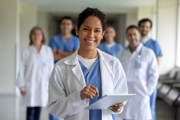 Estou fazendo residência médica e não recebo auxílio-moradia, está certo isso?