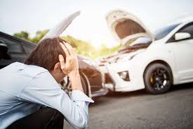 Bateram no meu carro, quais providências devo tomar? Guia completo para agir com segurança e responsabilidade